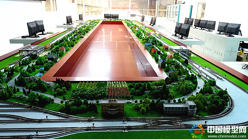 城市軌道交通行車調(diào)度指揮實訓(xùn)系統(tǒng)沙盤模型 59afc4f23fd08.jpg