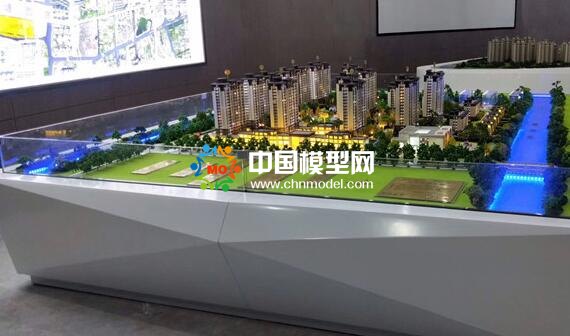 樓盤模型模型噴漆工藝復(fù)雜調(diào)色更難