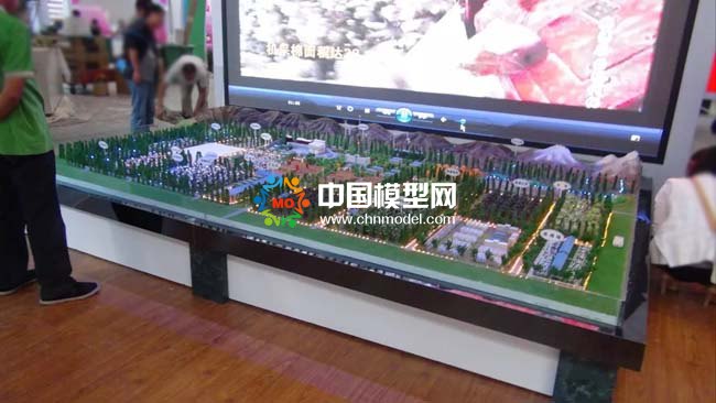 新疆農(nóng)業(yè)產(chǎn)業(yè)結(jié)構(gòu)沙盤(pán)模型